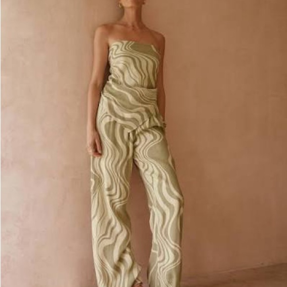 Dissh Scarf Top and Pants Set